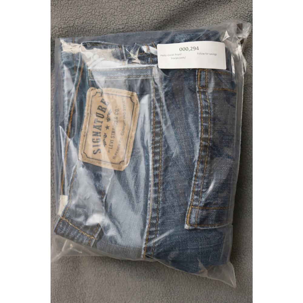 LEVIS SIGNATURE Jeans Mens 30x32 Slim Straight Dark Wash Everyday Wear - Picture 11 of 11